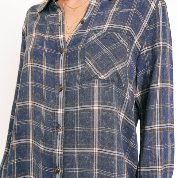 MYSTREE Blue Plaid Button Down Shirt Long Sleeve Oversized Casual Top - Picture 5 of 5
